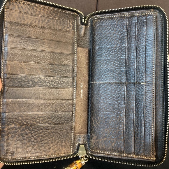 GUCCI Bamboo Zipper Pull GG Web Canvas and Leather Continental Wallet and Clutch - Picture 4 of 17